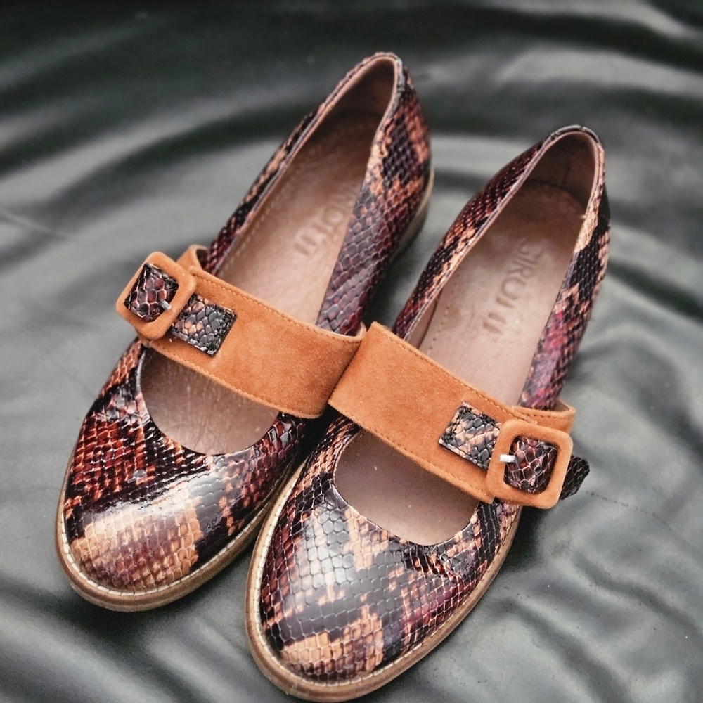 Girotti Sz 5/5.5 US Mary Jane 100% Leather Animal Print Buckle Vero cuoio Shoe - Picture 2 of 9